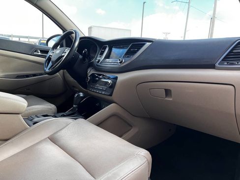 Used 2017 Hyundai Tucson SE Plus image 24