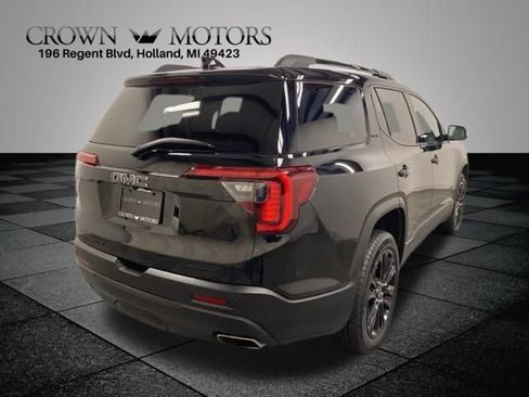 Certified 2023 GMC Acadia SLT w/ Elevation Edition image 6