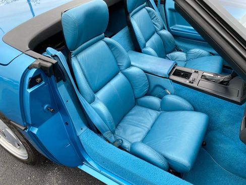 Used 1989 Chevrolet Corvette Convertible RWD image 25