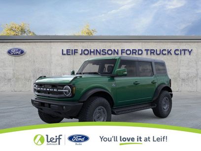 New 2025 Ford Bronco Outer Banks w/ Sasquatch Package