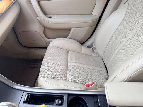 Used 2012 Lincoln MKS AWD image 13
