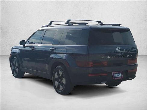 Used 2026 Hyundai Santa Fe SEL FWD image 8