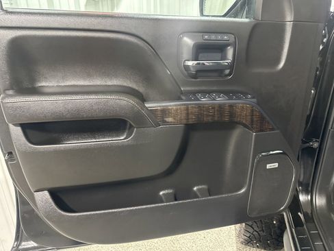 Used 2015 GMC Sierra 2500 Denali image 12