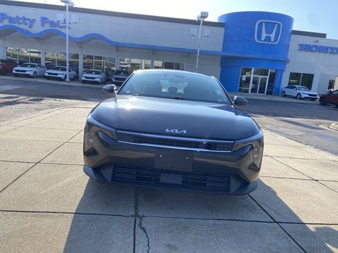 Used 2025 Kia K4 FWD image 3