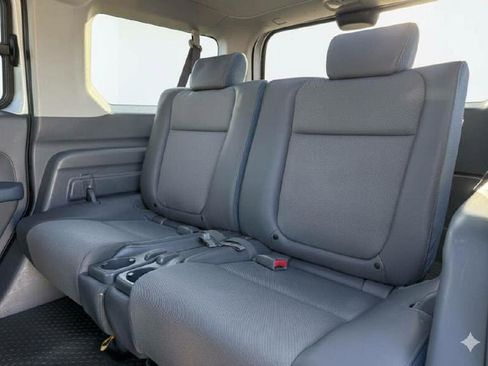 Used 2004 Honda Element EX image 12