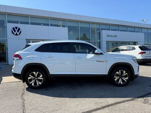 Certified 2024 Volkswagen Atlas Cross Sport SE AWD/4WD image 7