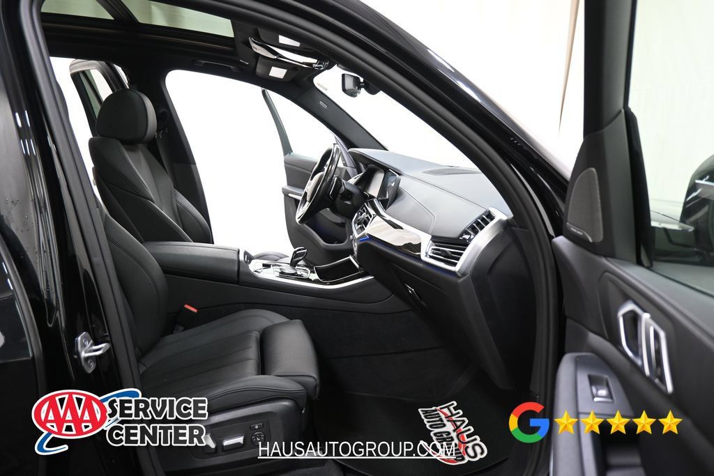Used 2021 BMW X5 xDrive40i w/ Premium Package AWD/4WD image 12