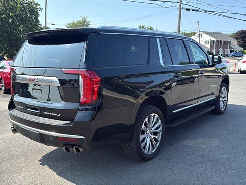 Used 2021 GMC Yukon XL Denali AWD/4WD image 11