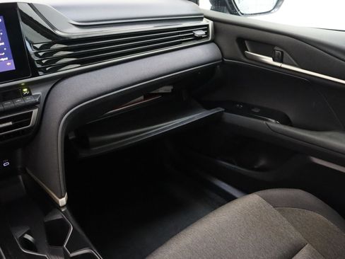 Certified 2025 Toyota Camry LE FWD image 22