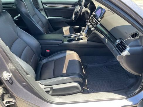 Used 2018 Honda Accord Sport image 23