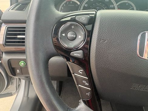 Used 2016 Honda Accord EX-L image 13