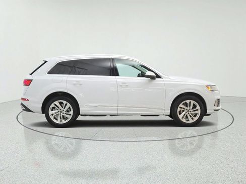 Used 2023 Audi Q7 2.0T Premium w/ Convenience Package AWD/4WD image 4