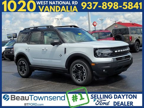 New 2026 Ford Bronco Sport Outer Banks w/ Outer Banks Tech Package+ AWD/4WD image 1