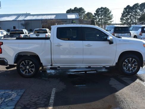 Used 2024 Chevrolet Silverado 1500 LT image 4