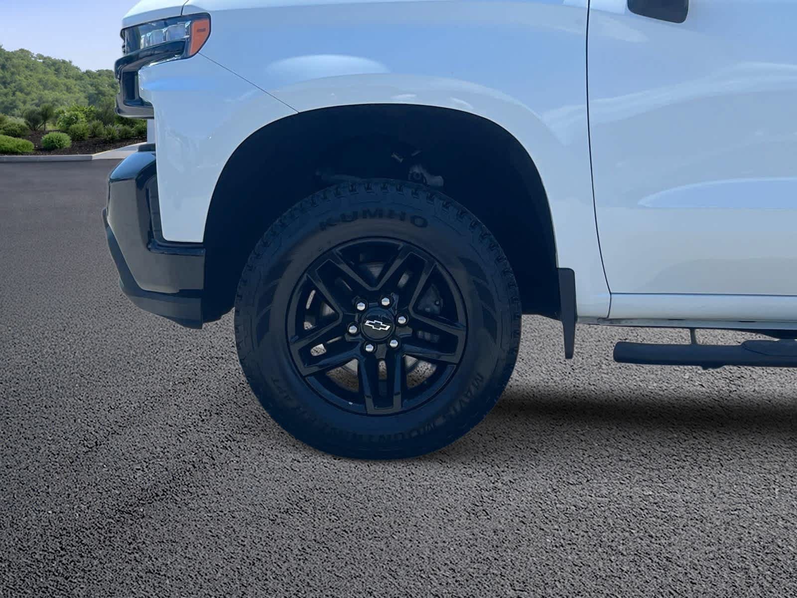 Certified 2021 Chevrolet Silverado 1500 LT Trail Boss AWD/4WD image 11