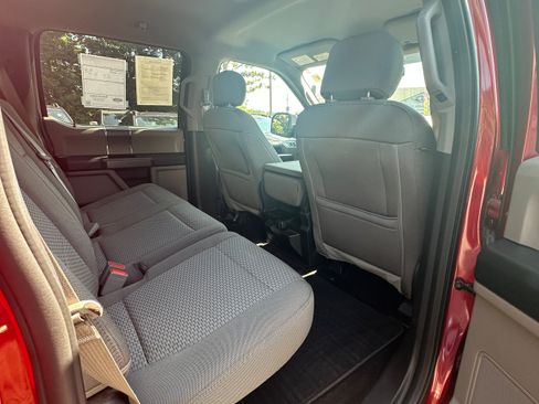 Used 2018 Ford F150 XLT w/ Equipment Group 302A Luxury AWD/4WD image 9