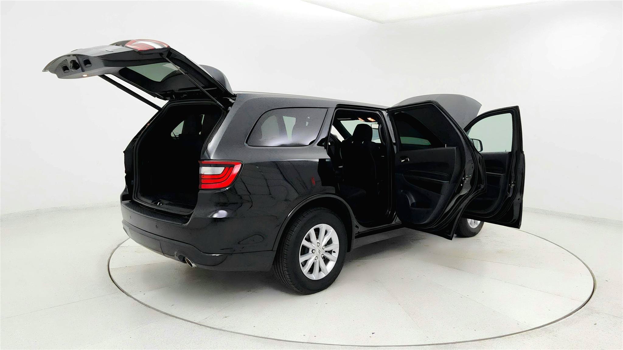 Used 2025 Dodge Durango GT RWD image 11