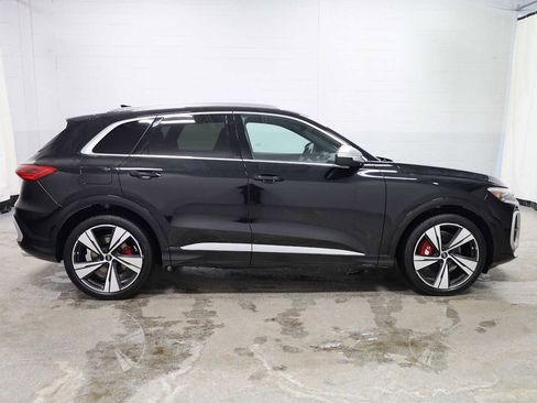 Certified 2025 Audi SQ5 Premium Plus w/ Premium Plus Package image 10