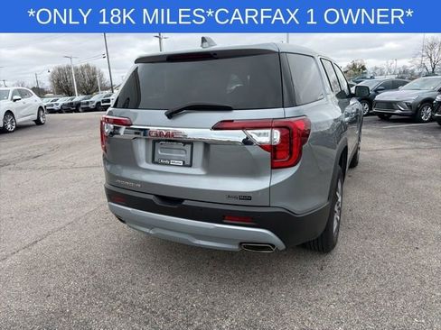 Used 2023 GMC Acadia SLE image 14