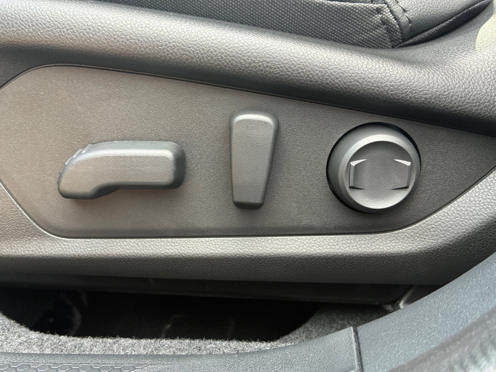 New 2026 Subaru Outback Premium AWD/4WD image 15