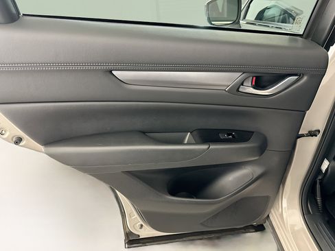 Used 2024 MAZDA CX-5 AWD 2.5 S w/ Select Package image 27