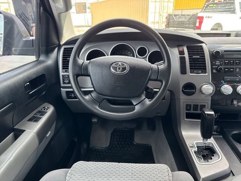 Used 2011 Toyota Tundra 2WD CrewMax w/ Tow Pkg image 16