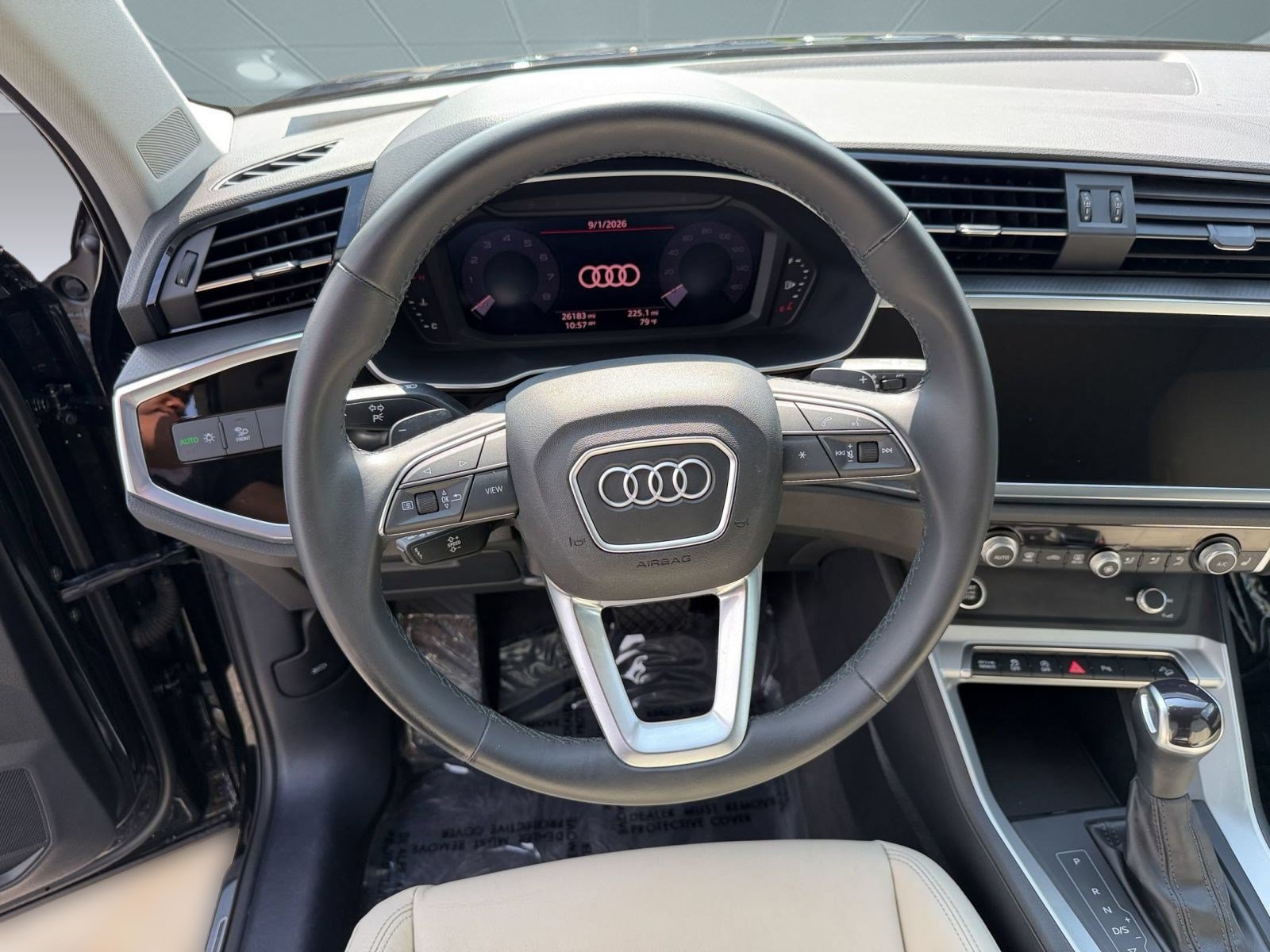 Used 2023 Audi Q3 2.0T Premium w/ Convenience Package AWD/4WD image 26