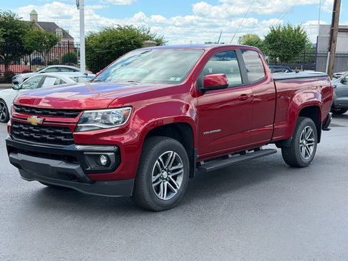 Used 2021 Chevrolet Colorado W/T w/ Custom Special Edition AWD/4WD image 1