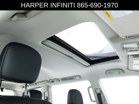 Used 2017 INFINITI QX80 4WD w/ Driver Assistance Package image 76