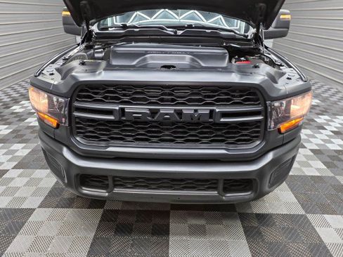 Used 2024 RAM 2500 Tradesman AWD/4WD image 37