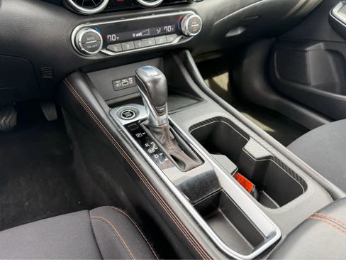 Used 2021 Nissan Sentra SR image 18