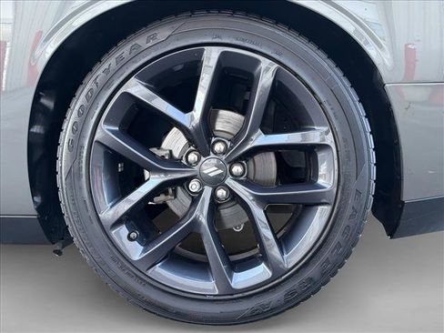 Used 2023 Dodge Challenger R/T w/ Plus Package image 9