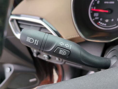 Used 2021 Chevrolet TrailBlazer ACTIV w/ Sun and Liftgate Package image 27