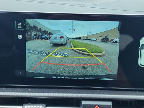 New 2026 Kia Sportage EX w/ EX Panorama Roof Package image 11