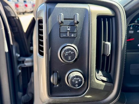 Used 2017 Chevrolet Silverado 1500 High Country AWD/4WD image 11