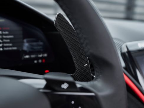 Used 2024 Ferrari Roma Spider image 53