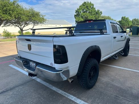 Used 2018 RAM 3500 Tradesman w/ Chrome Appearance Group AWD/4WD image 12