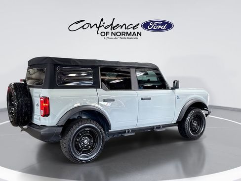 Used 2022 Ford Bronco Black Diamond AWD/4WD image 9