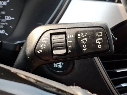 Used 2022 Ford Escape SEL AWD/4WD image 25