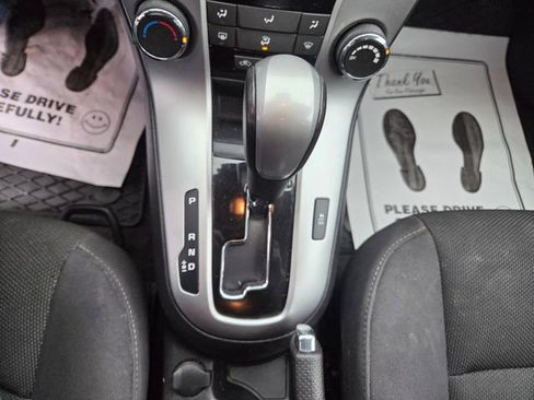 Used 2014 Chevrolet Cruze LT FWD image 29