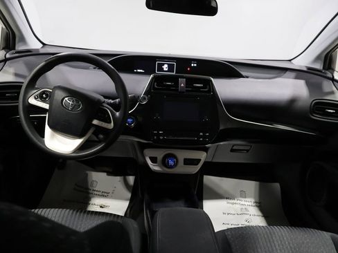 Used 2018 Toyota Prius Two w/ Prius Two Safety Plus Package image 17