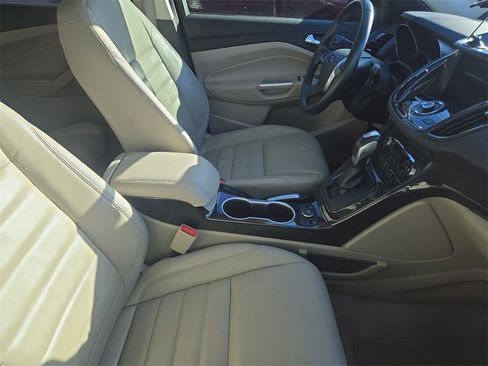 Used 2016 Ford Escape Titanium w/ Equipment Group 301A image 10