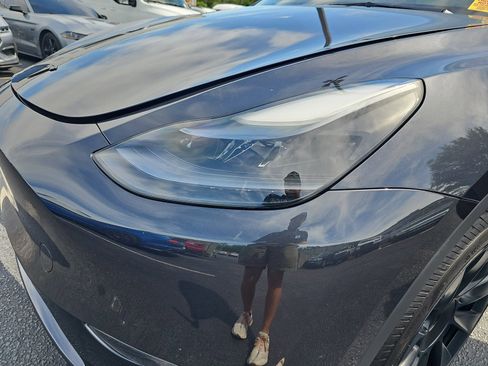Used 2024 Tesla Model Y Long Range RWD image 30