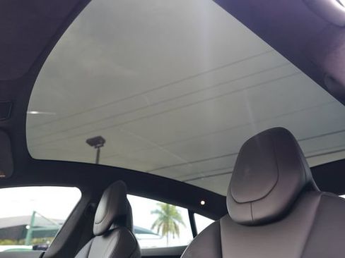 Used 2018 Tesla Model S 75D AWD/4WD image 26