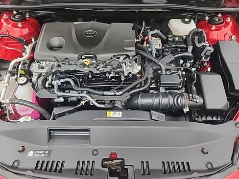 Used 2025 Toyota Camry SE FWD image 38