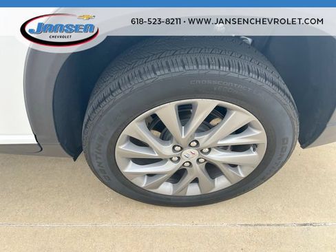 Used 2025 Buick Enclave Preferred FWD image 32