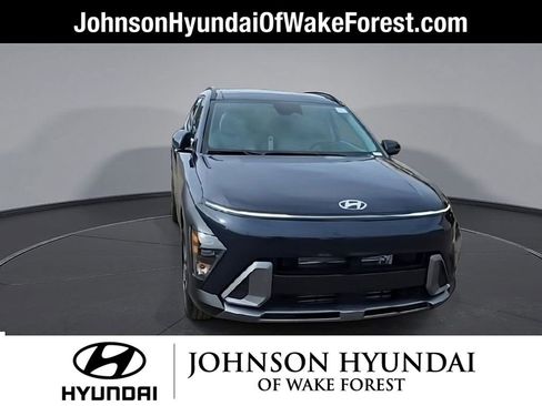 New 2026 Hyundai Kona Limited FWD image 3