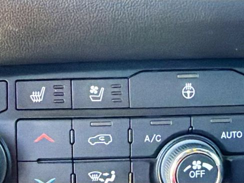 Used 2024 Dodge Durango R/T AWD/4WD image 21