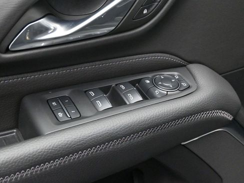 Used 2024 GMC Yukon XL Denali w/ Max Trailering Package image 11