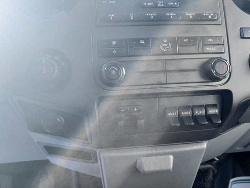 Used 2013 Ford F250 XL w/ PWR Equipment Group image 17